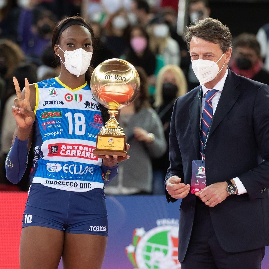 关于里程碑夜!休斯敦火箭手感冰凉,意大利杯集结日刷纪录,悬念犹存,纪律约束更严格的信息 关于里程碑夜!休斯敦火箭手感冰凉,意大利杯集结日刷纪录,悬念犹存,纪律约束更严格的信息