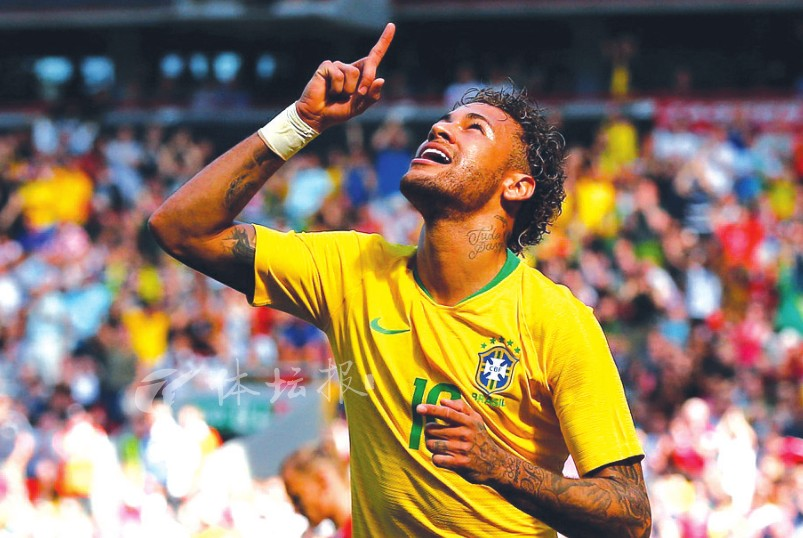 九游体育-内马尔回归赛场，高光表现首场状态亮眼，独行侠观众沸腾！的简单介绍