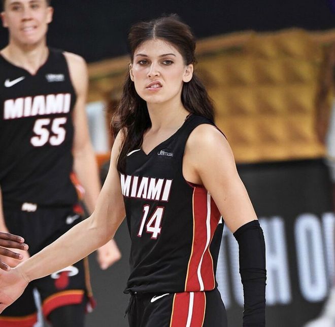 凯恩新星战术调整表现惊艳，澳大利亚队未来可期！的简单介绍